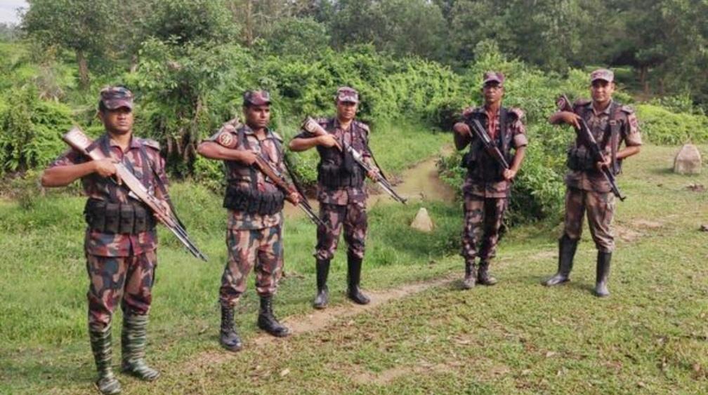 মৌলভীবাজারের-৩ উপজেলাজুড়ে ১১৫ কিলোমিটার দীর্ঘ সীমান্তে পুশইন ঠেকাতে আগের চেয়ে বেশি সংখ্যক প্রস্তুত বিজিবি