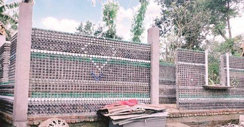 গাইবান্ধায় প্লাস্টিকের পরিত্যক্ত বোতল দিয়ে দৃষ্টিনন্দন বাড়ী নির্মাণ হচ্ছে