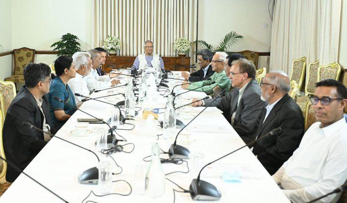ফেব্রুয়ারির প্রথমার্ধে নির্বাচনের কোন বিকল্প আমাদের হাতে নেই : প্রধান উপদেষ্টা