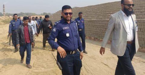 আলমডাঙ্গায় দুটি ইটভাটায় অভিযান, দেড় লক্ষ টাকা জরিমানা