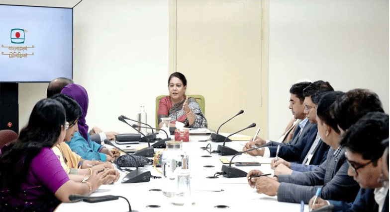 বিটিভিকে আঠারো কোটি মানুষের চ্যানেল হয়ে উঠতে হবে  – তথ্য ও সম্প্রচার উপদেষ্টা