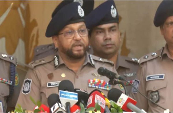 ১৯ নতুন এআই ক্যামেরা চালু, মামলা দেড় হাজার : ডিএমপি কমিশনার
