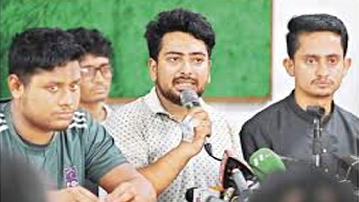 বিচার ও জবাবদিহির দাবিতে অবিচল শিক্ষার্থীরা