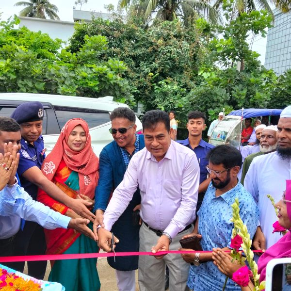 বরগুনায় তিন দিনব্যাপী ফল উৎসবের শুভ উদ্বোধন