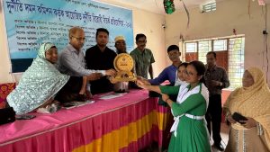 পাথরঘাটায় দুর্নীতিবিরোধী বিতর্ক প্রতিযোগিতা অনুষ্ঠিত