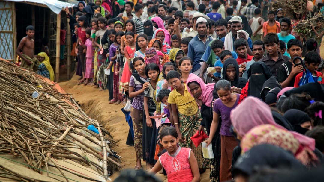 রোহিঙ্গাদের জন্য বিদেশি সহায়তা কমছে, একবেলার খাবারের বরাদ্দ ১৬ টাকা