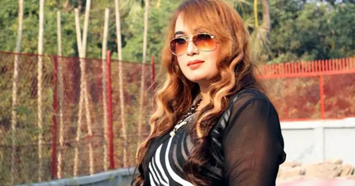 পলির অভিযোগ: নির্বাচনে টাকার বিনিময়ে ভোট কিনেছেন প্রতিদ্বন্দ্বী আবীর চৌধুরী