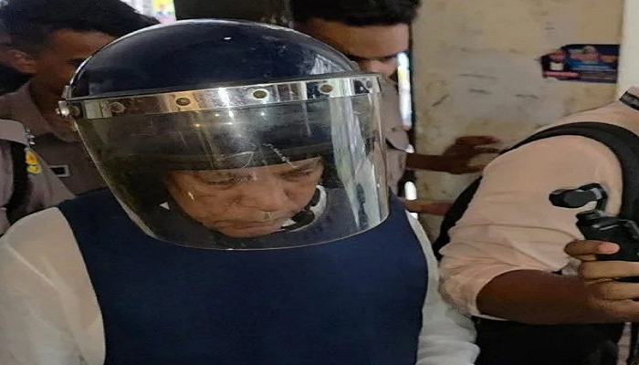 সাবেক এমপির বিরুদ্ধে বঙ্গবাজারে আগুন লাগানোর মামলা