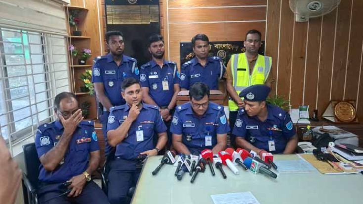 টাঙ্গাইলে গৃহবধূ হত্যায় মসজিদের মোয়াজ্জেমসহ দুইজন গ্রেপ্তার