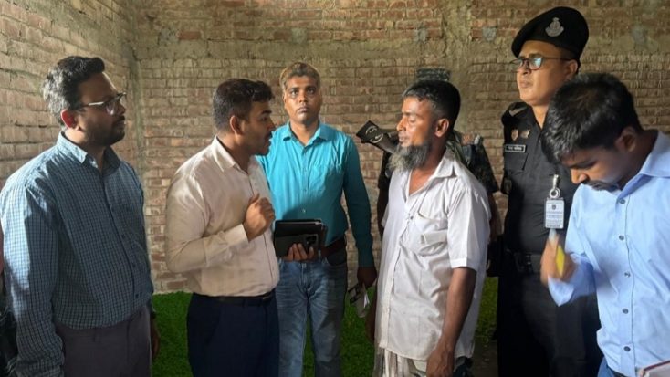 সিরাজগঞ্জে খাদ্য উৎপাদনে অনিয়ম: তিন প্রতিষ্ঠানকে ১ লাখ ৬০ হাজার টাকা জরিমানা