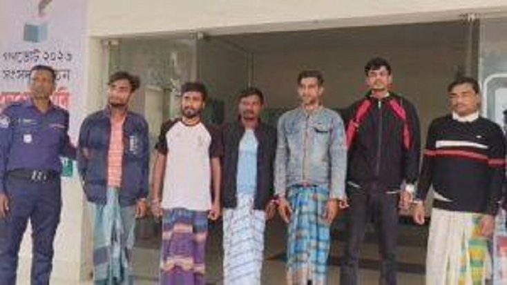 গাইবান্ধায় পুলিশের ওপর হামলার ঘটনায় গ্রেফতার ৬