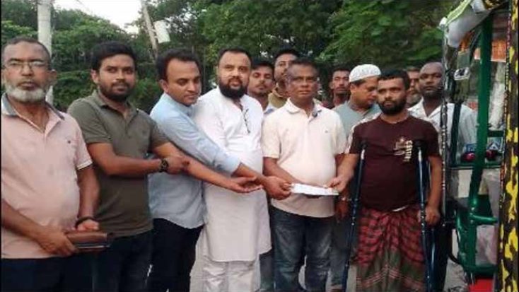 এমপি আজাদের সহায়তায় প্রতিবন্ধী সাইফুল ইসলামের নতুন জীবন শুরু