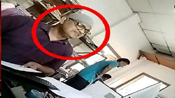 পুঠিয়ার ভূমি অফিসে দুর্নীতির অভিযোগ, দালাল চক্রের কার্যক্রম